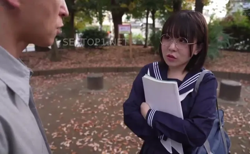 Anh chàng giả làm học sinh bách khoa lừa em nữ học sinh ngây ngô vào nhà nghỉ dạy học